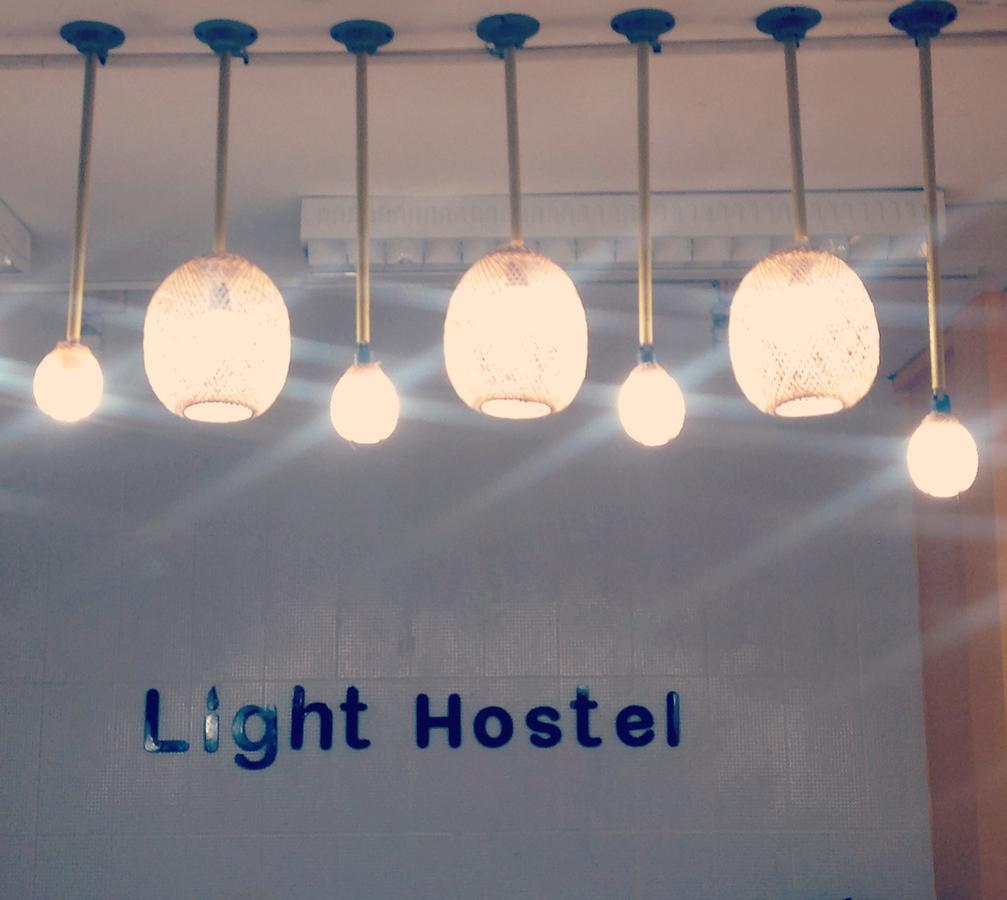 Light Star Hostel กรุงเทพมหานคร ภายนอก รูปภาพ